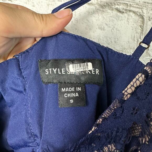 StyleStalker Dress Blue Lace Mini Party Cocktail Sleeveless Floral V Neck Navy S - Picture 4 of 12